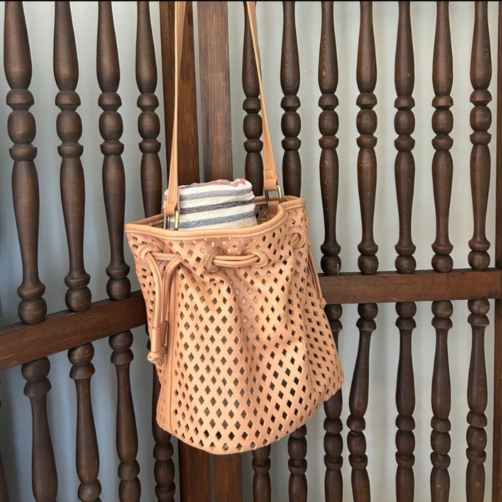 Anthropologie Perforated Bucket Bag British Tan Summer Picnic Bag